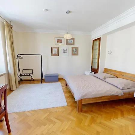 شقة Marktplatz Mountain View غموندين