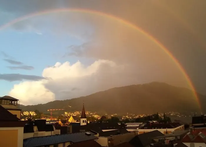 Marktplatz Mountain View غموندين